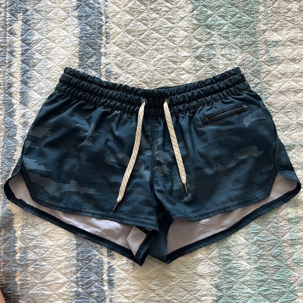 Vuori shorts, good condition.
